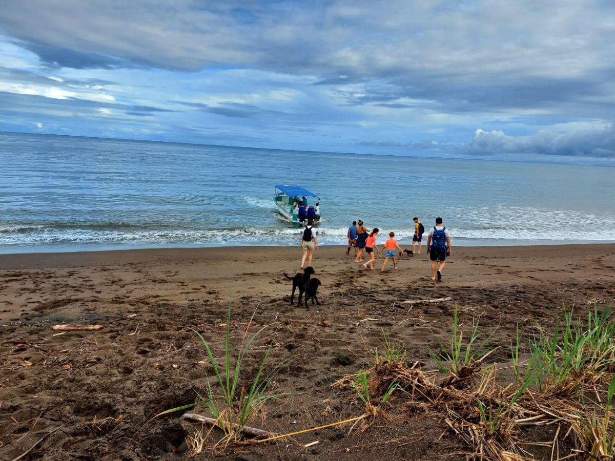 Hotel Gitana Corcovado, Y Tour Operador Drakes Bay المظهر الخارجي الصورة